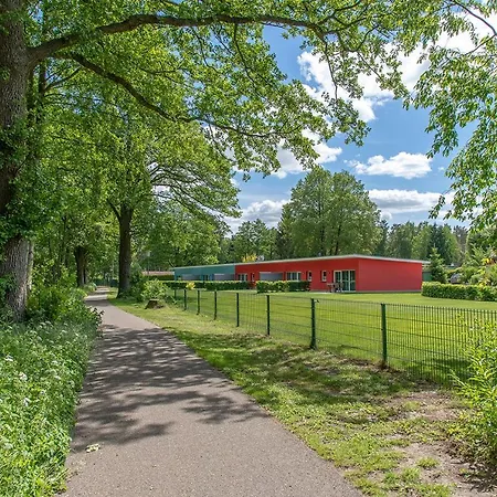 Bungis Ferien Direkt Am Grimnitzsee, Seeseite 13 Ferienhaus